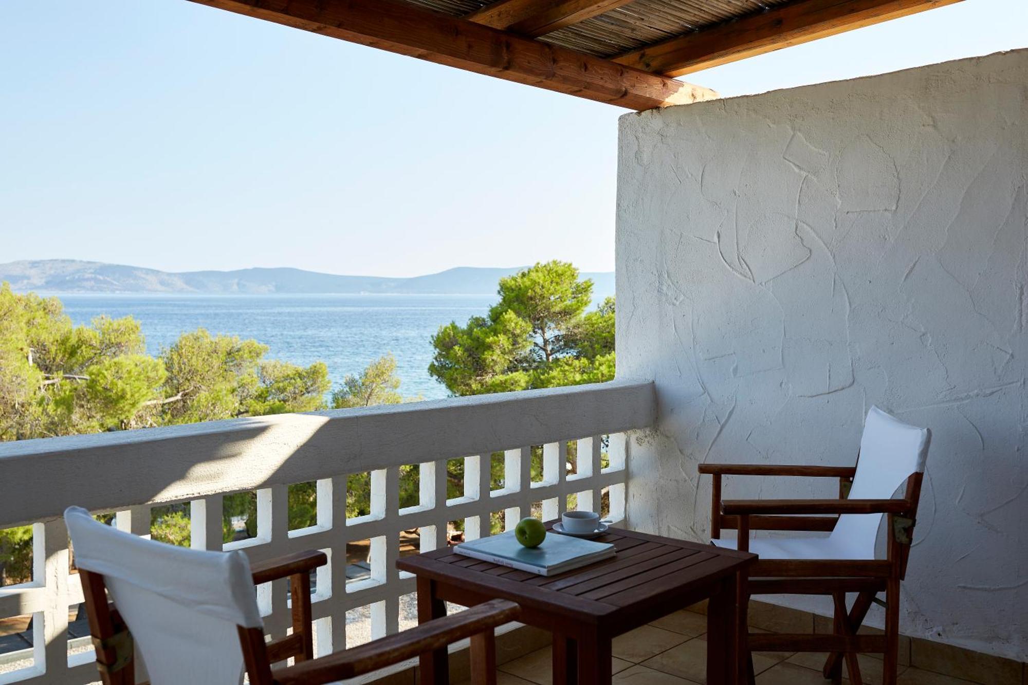 Hydra Beach Resort Thermisia Bagian luar foto